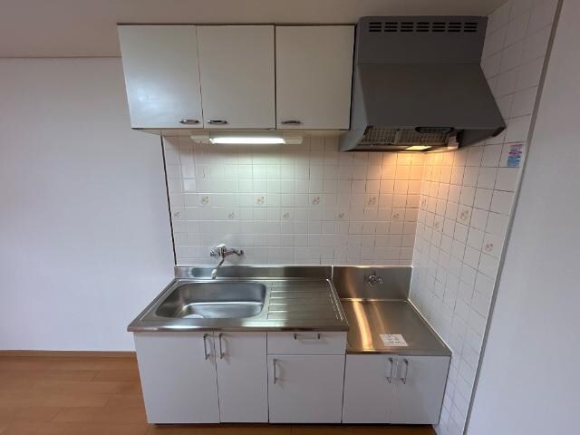 ディアウィングニシジマの物件内観写真