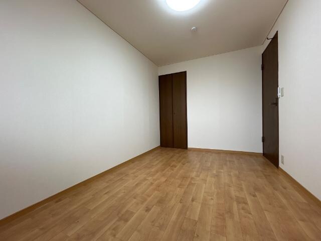 ディアウィングニシジマの物件内観写真