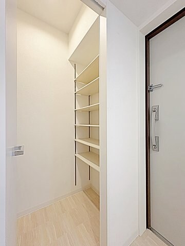 スリーアイランドタワー星ヶ丘の物件内観写真