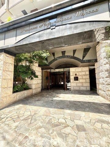 プレサンス名古屋駅前ヴェルロードの物件外観写真