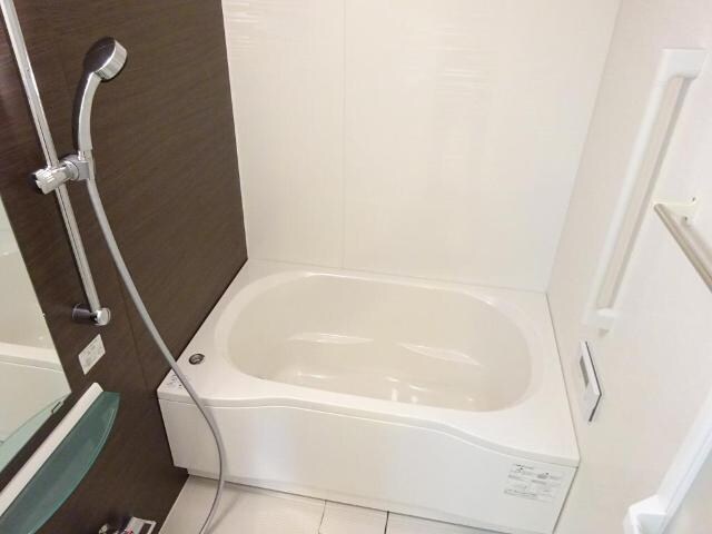 ウエストウイング６の物件内観写真