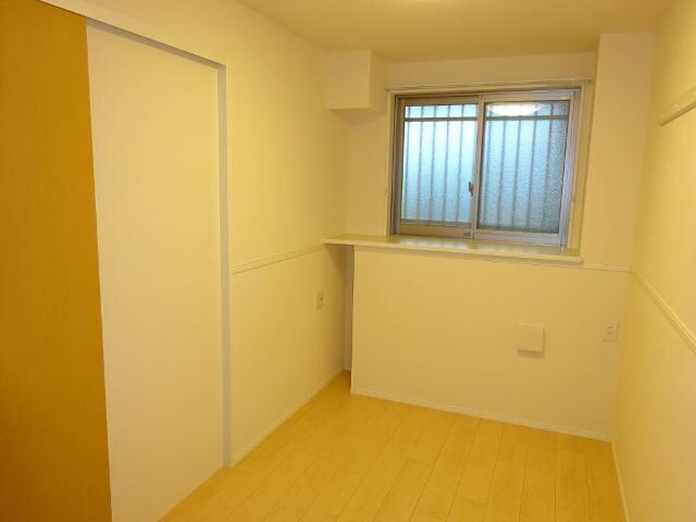 ウエストウイング６の物件内観写真