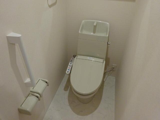 ウエストウイング６の物件内観写真