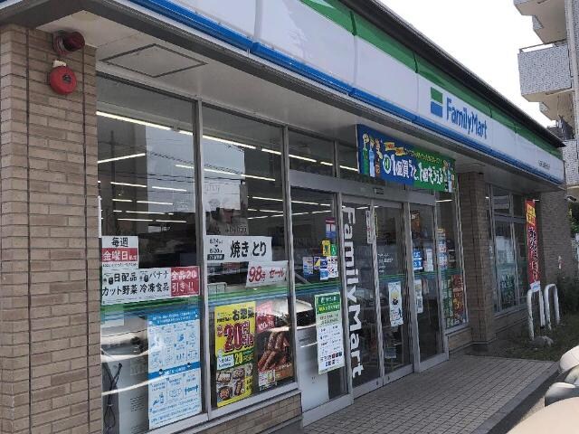 シュロス上飯田の物件外観写真