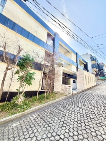 REGALO覚王山の物件外観写真