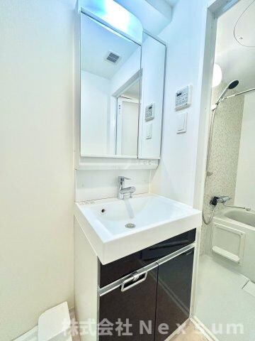 ディアレイシャス泉の物件内観写真