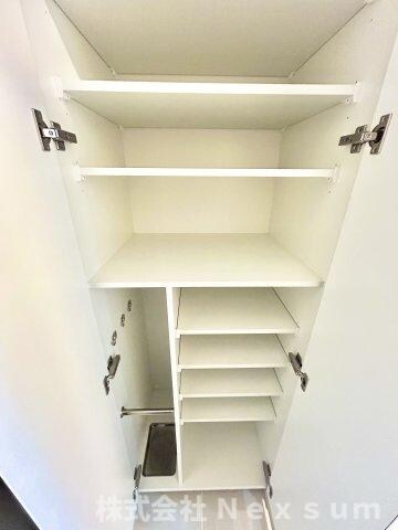 ディアレイシャス泉の物件内観写真