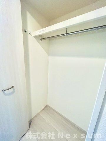 ディアレイシャス泉の物件内観写真