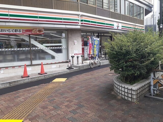 ラ・フュンフの物件外観写真