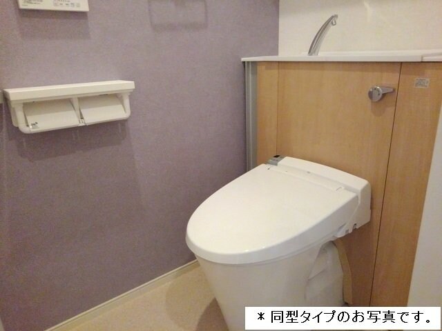 ラ・フュンフの物件内観写真