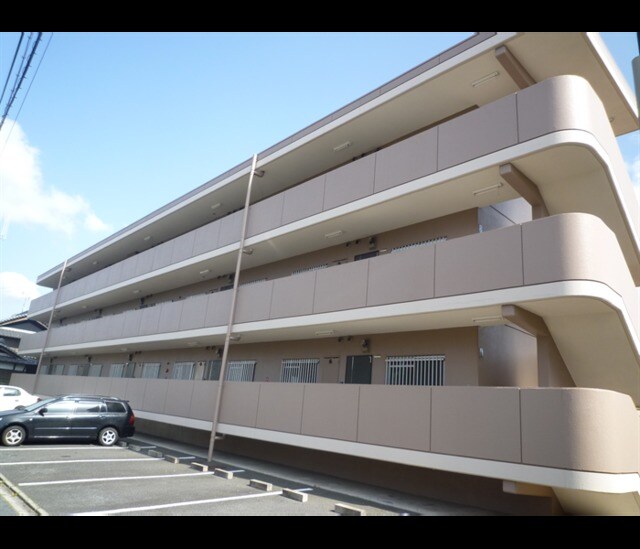 第五西垣ハイツの物件外観写真