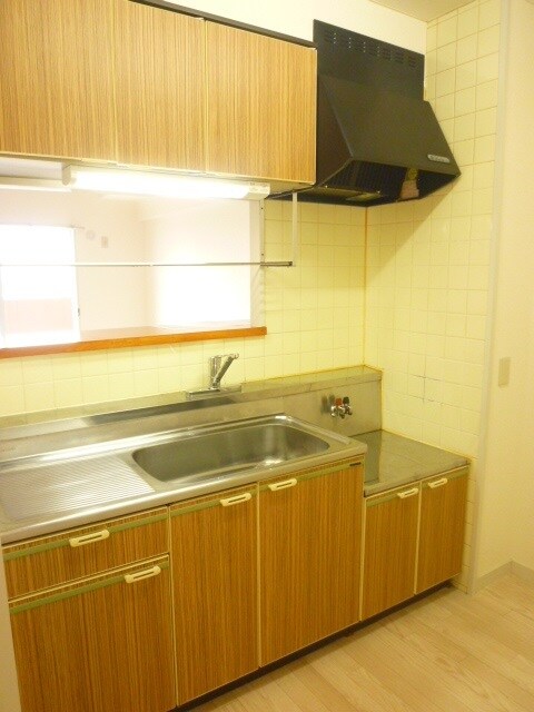 第五西垣ハイツの物件内観写真