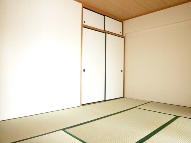 第五西垣ハイツの物件内観写真