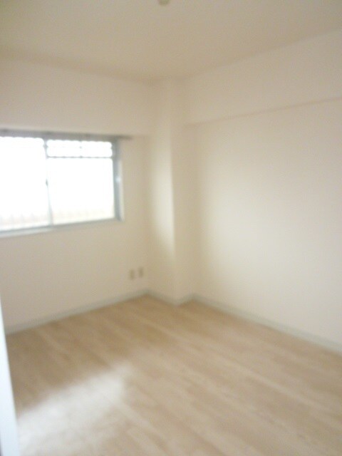 第五西垣ハイツの物件内観写真