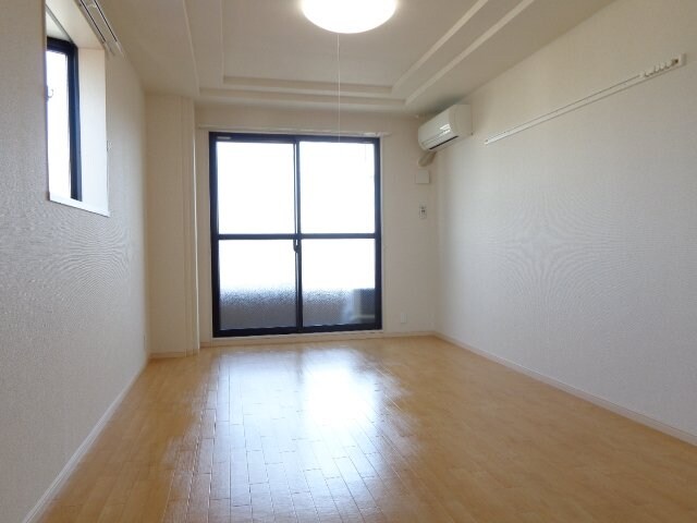 プレジデント・川中の物件内観写真