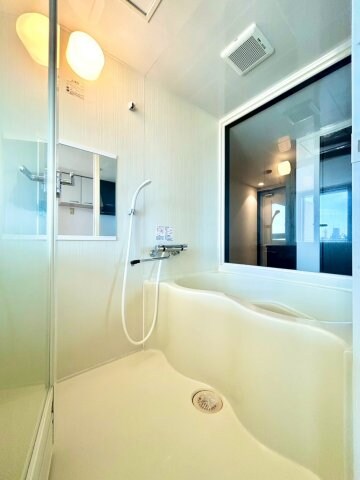 ラクロアの物件内観写真