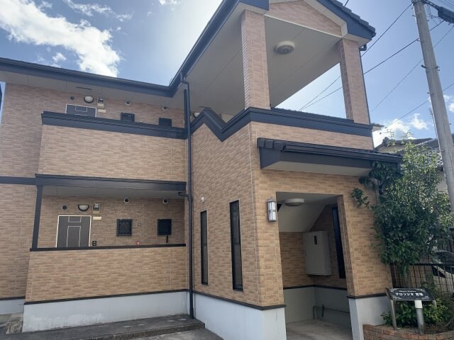 アロッジオ宮塚の物件外観写真