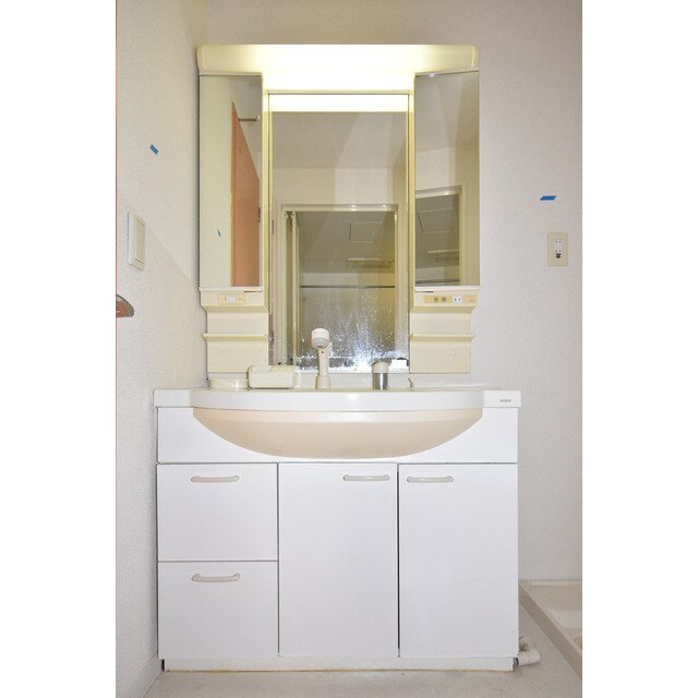 Gramercy Shirakawa Koenの物件内観写真