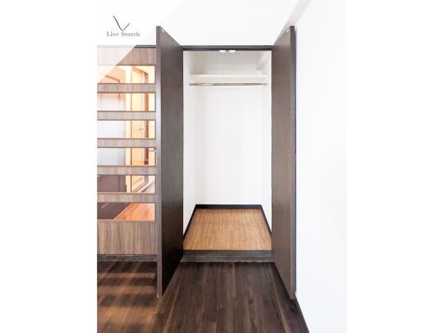 ロマネスク城南第2の物件内観写真