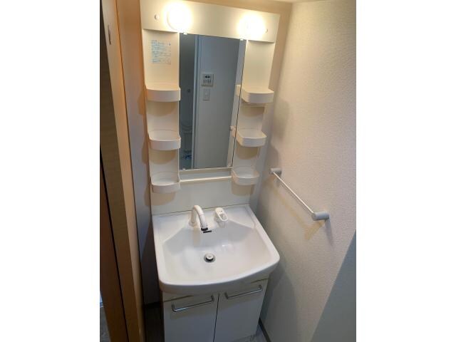 ヴィラクレスト吉塚の物件内観写真