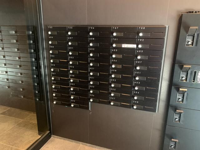 MODERN PALAZZO HAKATA EASTの物件外観写真