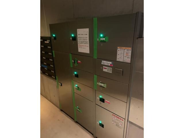 レジディア西新の物件外観写真