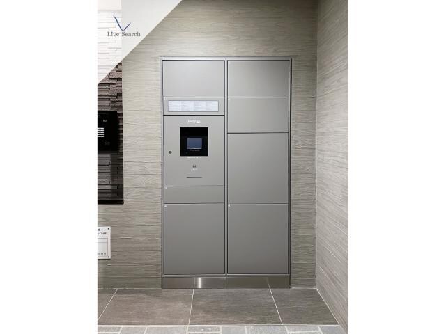 クロス天神南の物件外観写真