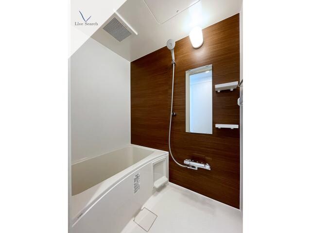 クロス天神南の物件内観写真