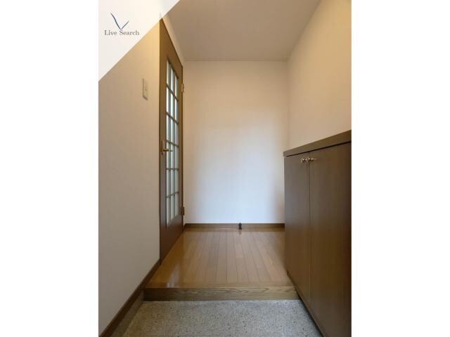 フリューゲル高砂の物件内観写真