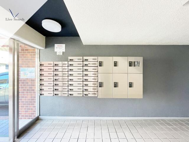 レジデンス山崎の物件外観写真