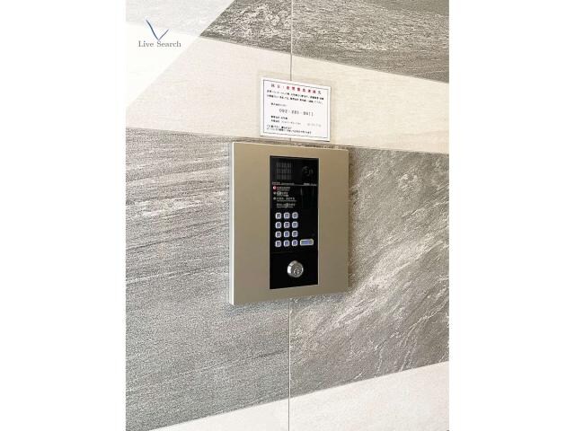 ウィンステージ大博通りの物件外観写真