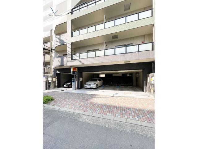 ウィンステージ大博通りの物件外観写真