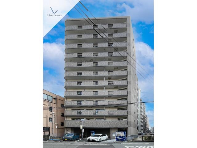 エンクレスト平尾の物件外観写真