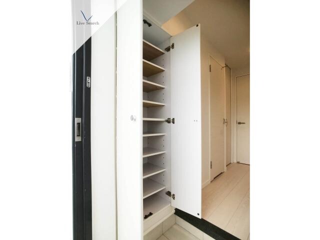 エンクレスト日赤通りの物件内観写真