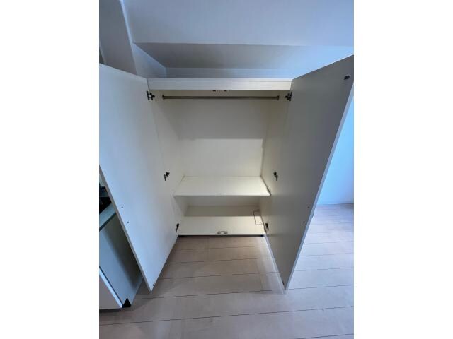 レジディア西新の物件内観写真