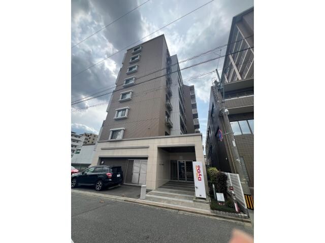 ルミエール箱崎駅前の物件外観写真