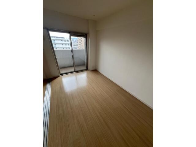 ルミエール箱崎駅前の物件内観写真