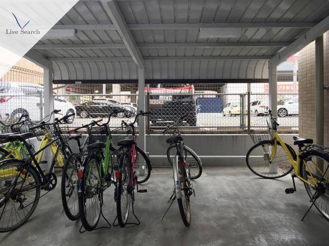 ウエストサイド箱崎の物件外観写真