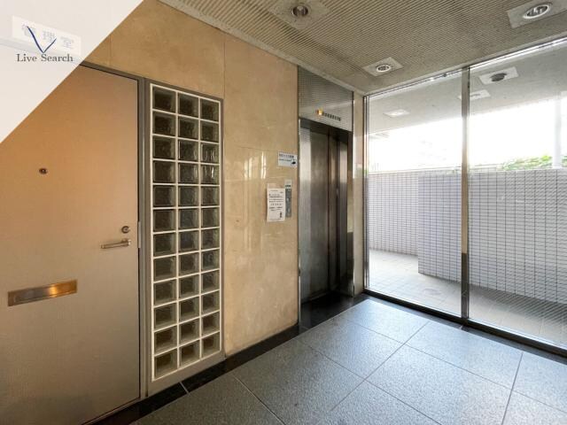 サンセーヌ大名の物件外観写真