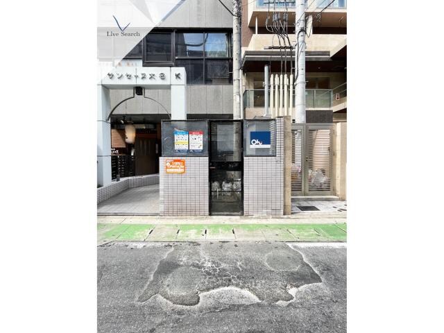 サンセーヌ大名の物件外観写真