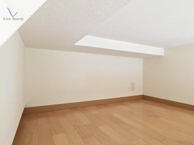 ウエストサイド箱崎の物件内観写真