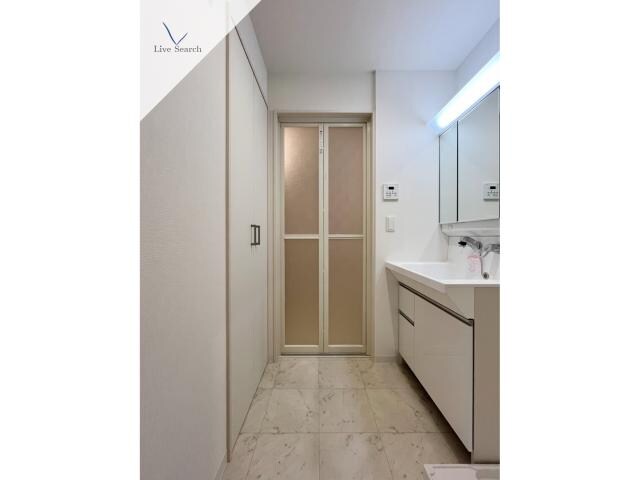 レクサスガーデン箱崎タワーズ WESTの物件内観写真