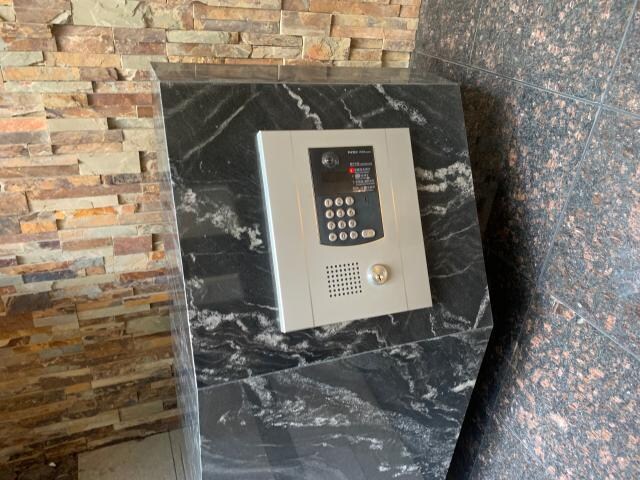 ヴィラージュ県庁前参番の物件外観写真