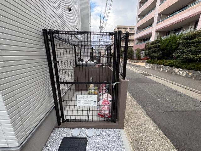 OCEAN ROCK 和白の物件外観写真