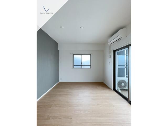 クロス天神南の物件内観写真