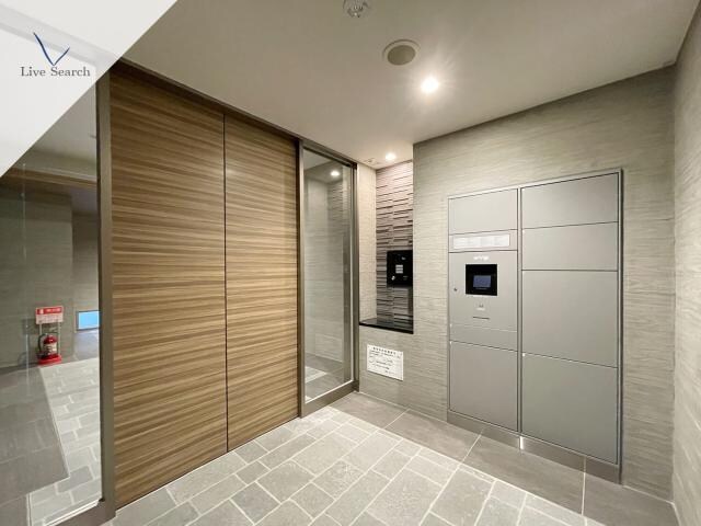 クロス天神南の物件外観写真