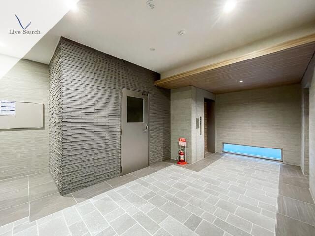 クロス天神南の物件外観写真