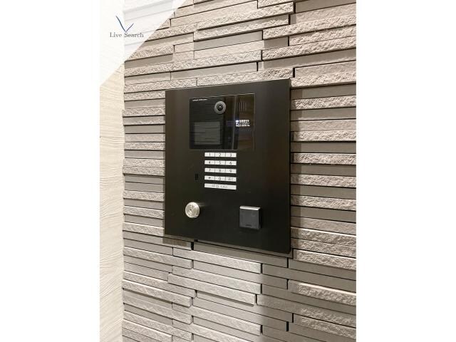 クロス天神南の物件外観写真