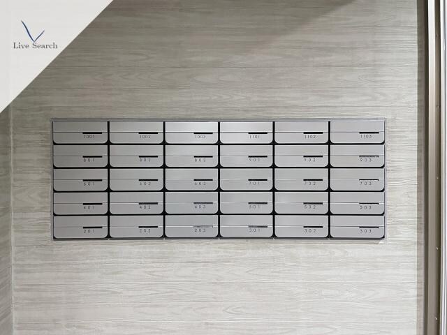 クロス天神南の物件外観写真