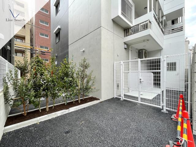 クロス天神南の物件外観写真